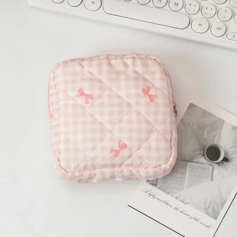 Heart Print Sanitary Napkins Storage Bag Feminine Period