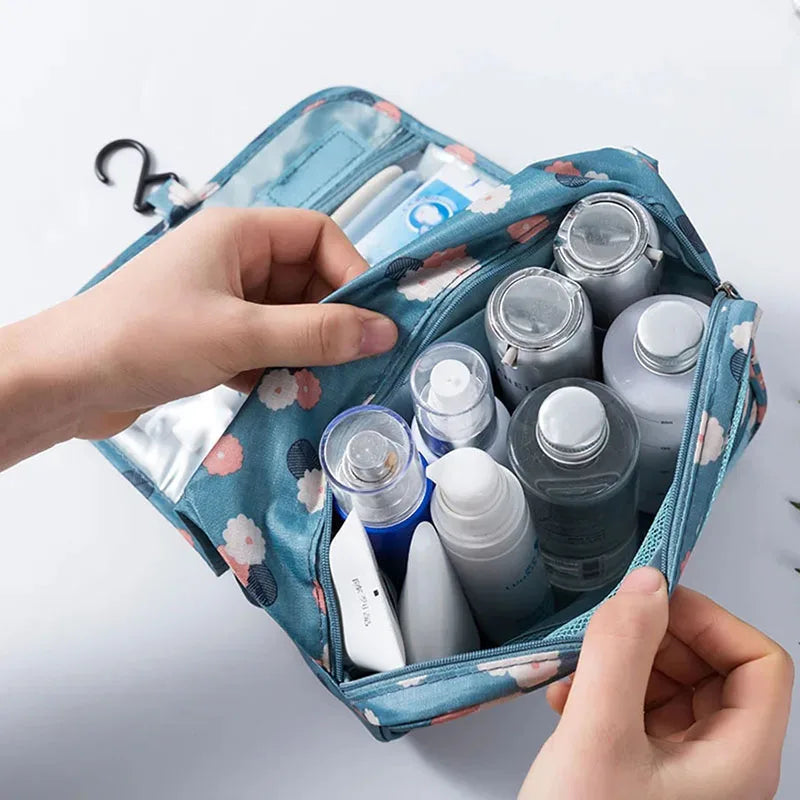 Multifunctional Travel Hook Wash Bag Cosmetics Storage Bag