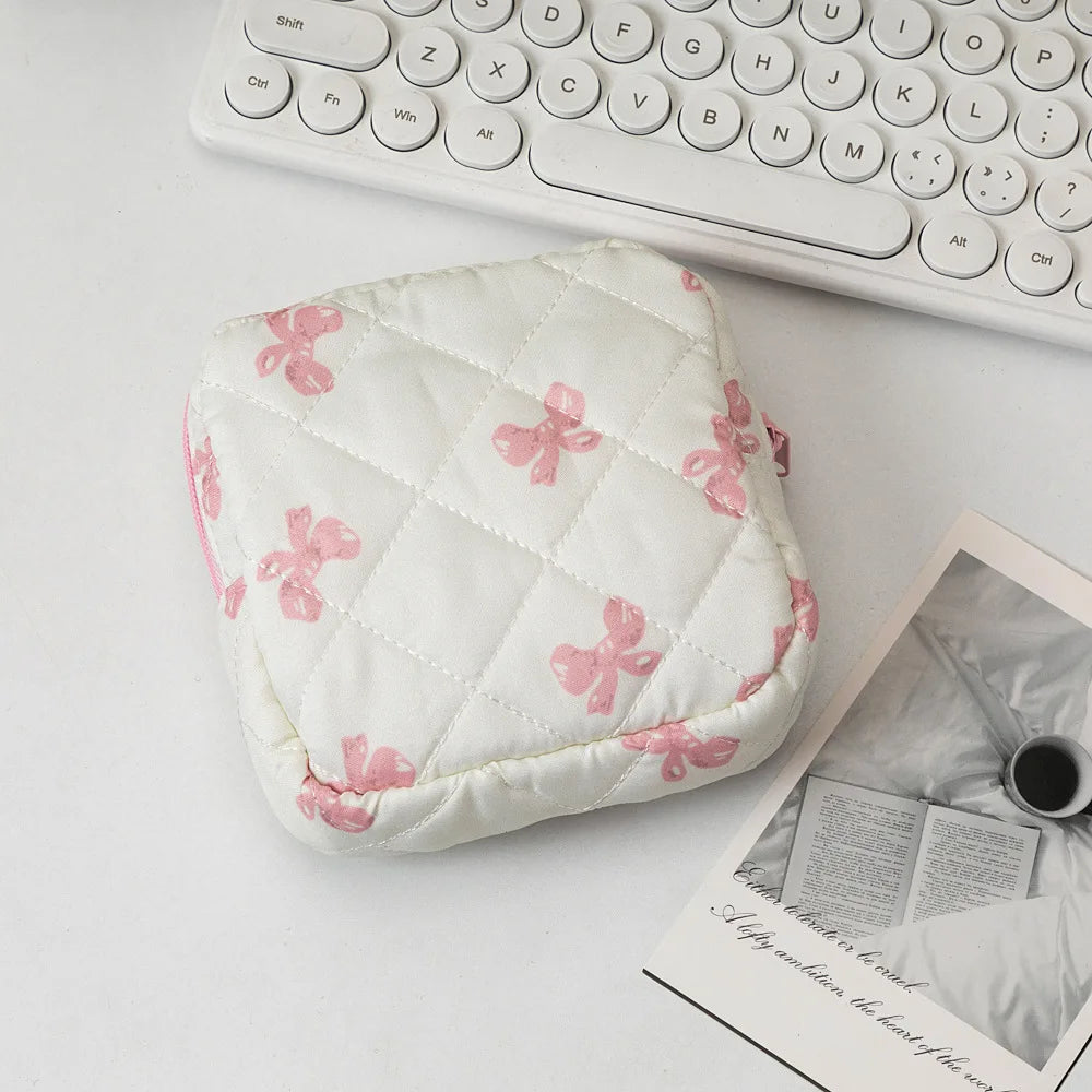 Heart Print Sanitary Napkins Storage Bag Feminine Period