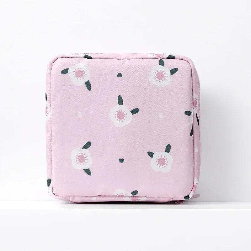 Heart Print Sanitary Napkins Storage Bag Feminine Period