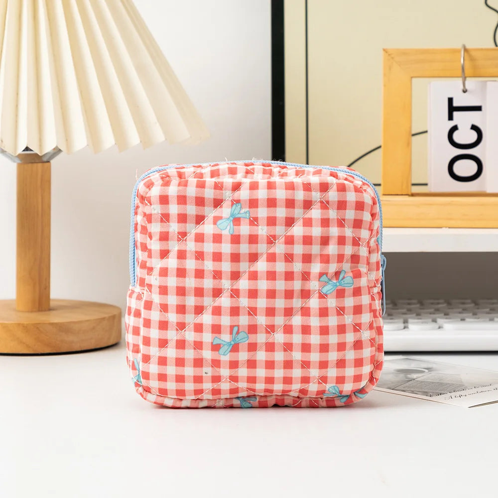 Heart Print Sanitary Napkins Storage Bag Feminine Period