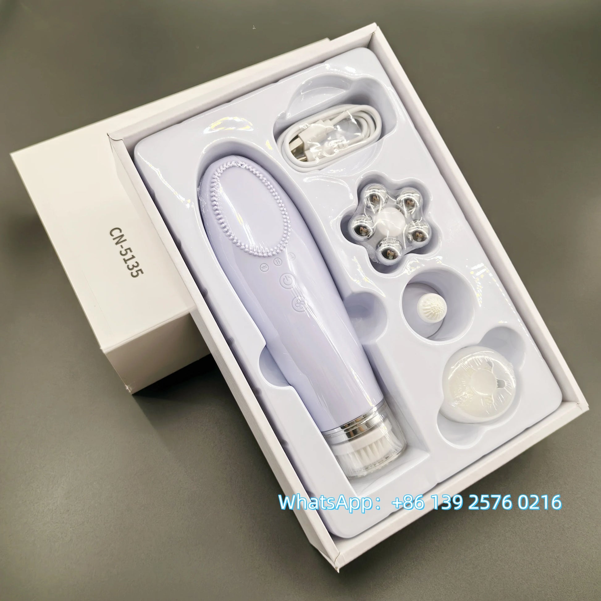 Beauty 4 in 1 Facial Skin Lifting Device Face Brush 