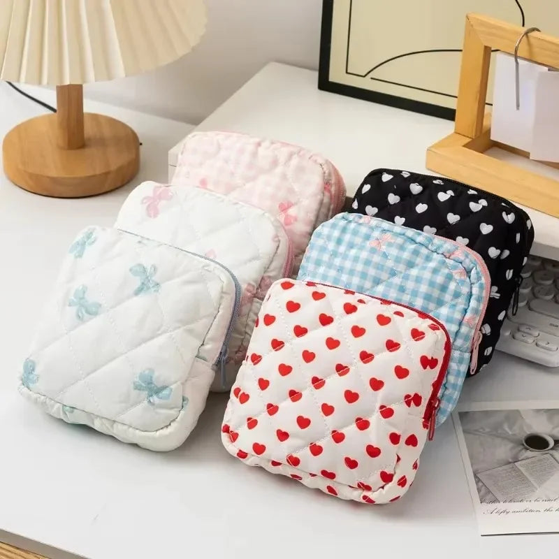 Heart Print Sanitary Napkins Storage Bag Feminine Period