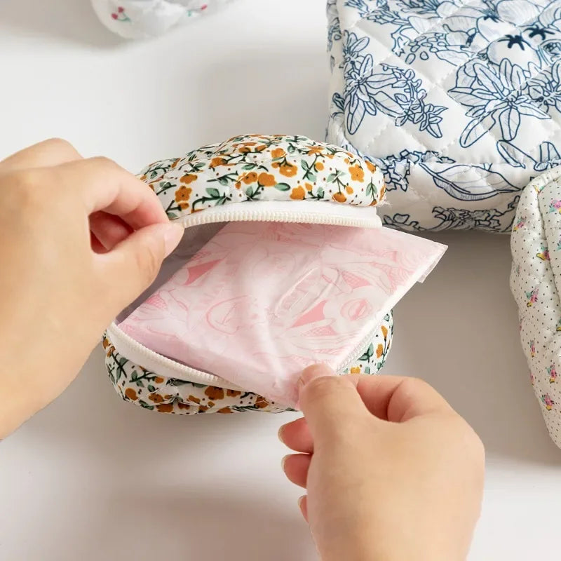 Heart Print Sanitary Napkins Storage Bag Feminine Period