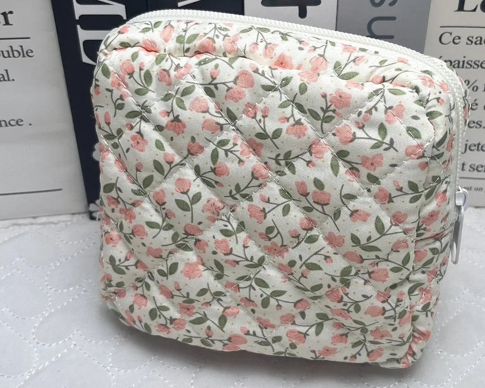 Heart Print Sanitary Napkins Storage Bag Feminine Period