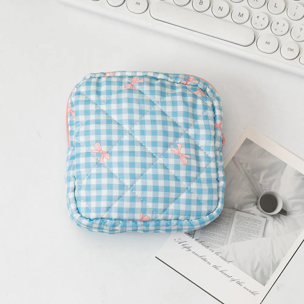 Heart Print Sanitary Napkins Storage Bag Feminine Period