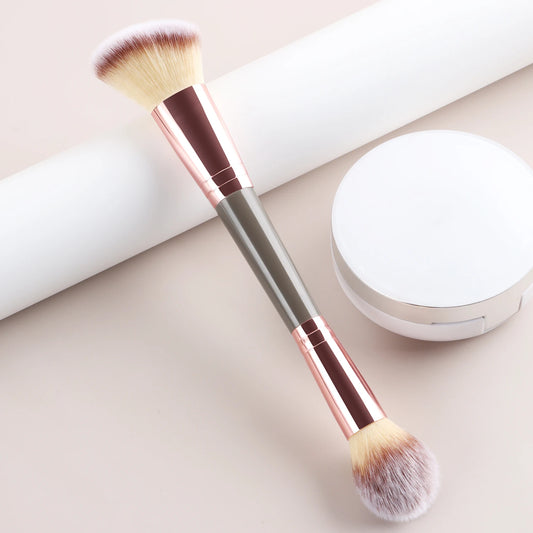 Dual-Ended Makeup Brush Blending & Blush Tool