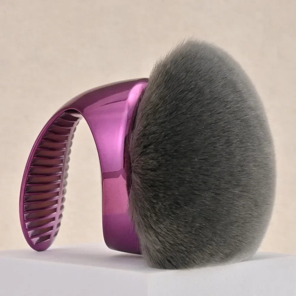 Beauty Blend & Blur Body Kabuki Brush Extra Large Vegan