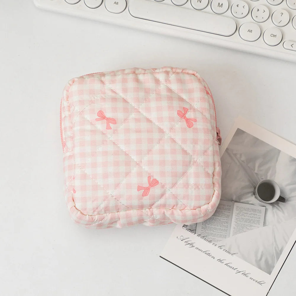 Heart Print Sanitary Napkins Storage Bag Feminine Period