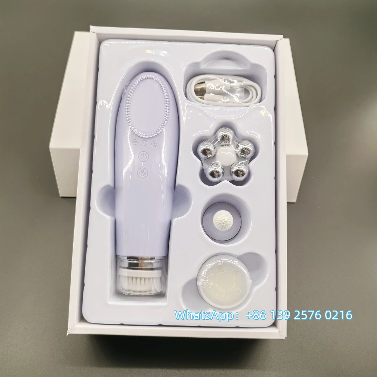 Beauty 4 in 1 Facial Skin Lifting Device Face Brush 