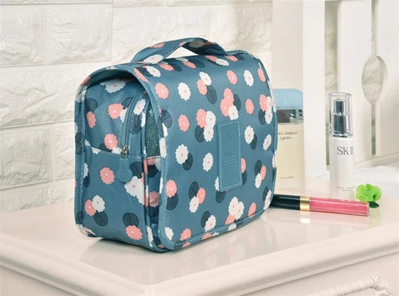 Multifunctional Travel Hook Wash Bag Cosmetics Storage Bag