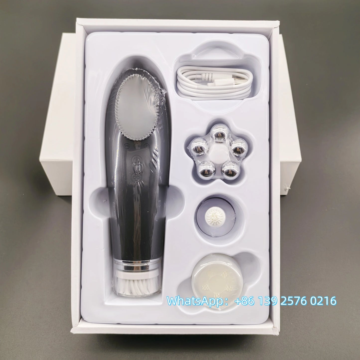 Beauty 4 in 1 Facial Skin Lifting Device Face Brush 
