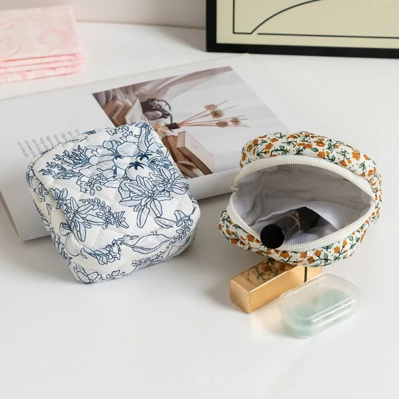 Heart Print Sanitary Napkins Storage Bag Feminine Period