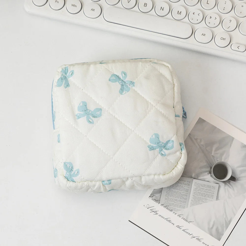 Heart Print Sanitary Napkins Storage Bag Feminine Period