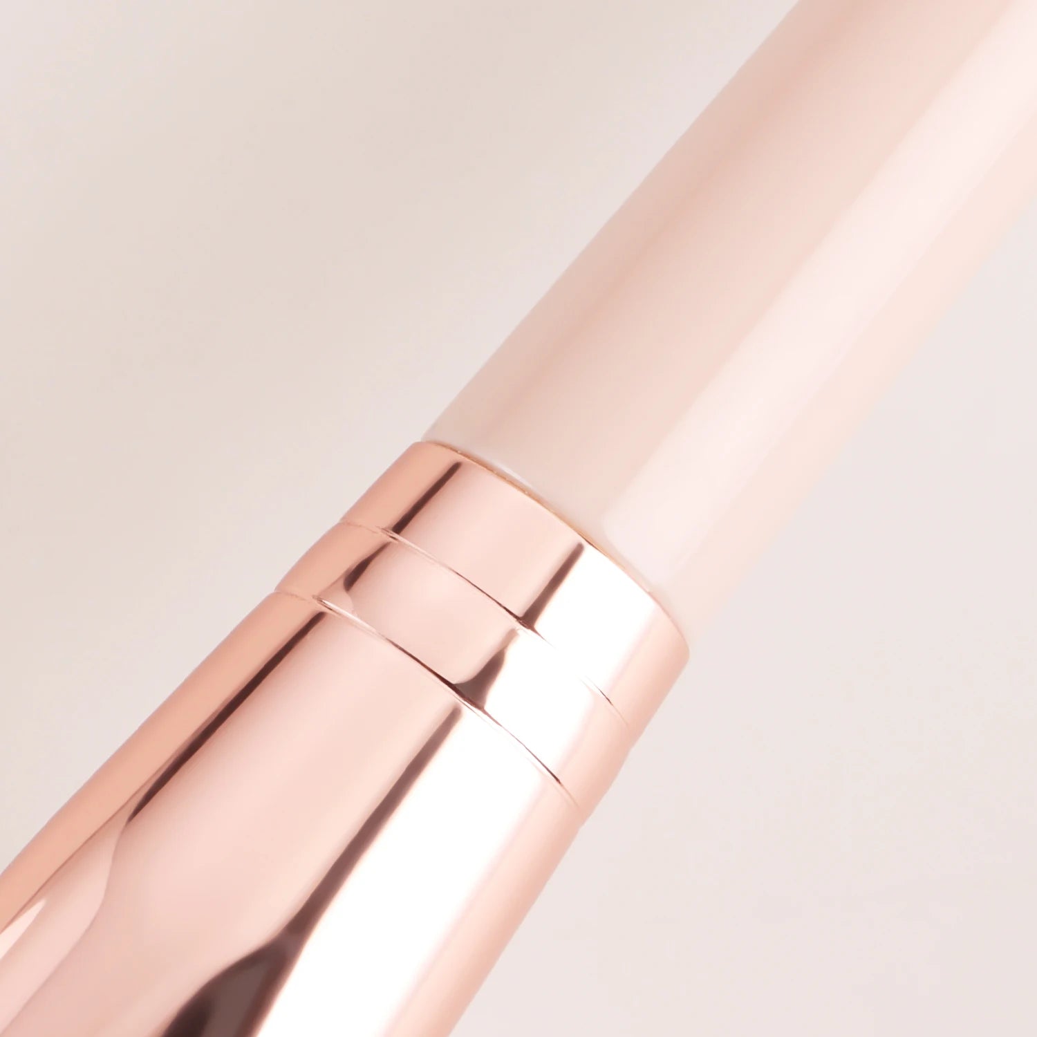 Dual-Ended Makeup Brush Blending & Blush Tool